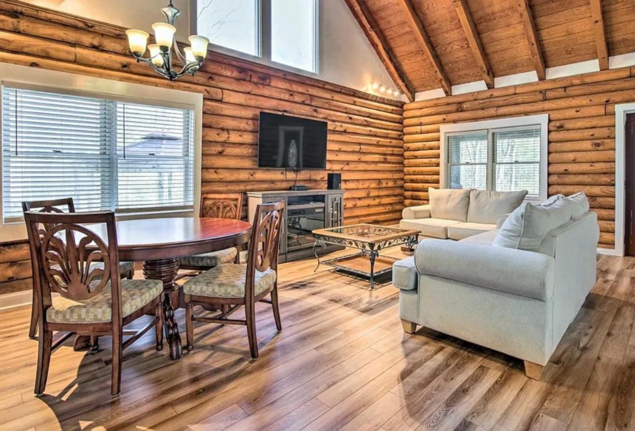 Smokey Mountain Hideaway Villa Gatlinburg Exteriör bild